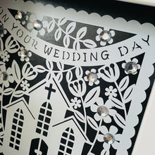 Load image into Gallery viewer, Personalised Papercut Style Wedding Keepsake