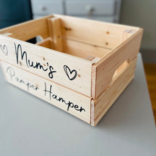 Load image into Gallery viewer, Mum’s Pamper Hamper
